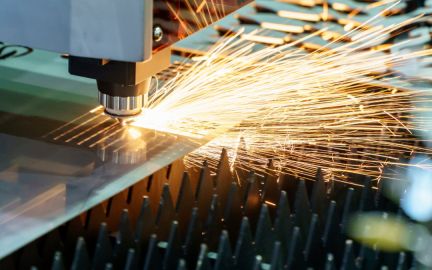 Top 5 Advantages of a High Power Laser Cutting Machine